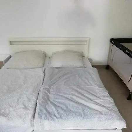 Ferienwohnung Loachwiesen Apartamento Neresheim